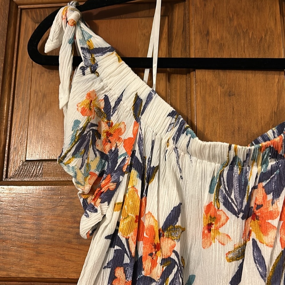 One Clothing Floral Off-Shoulder Top, Small - Picture 3 of 6